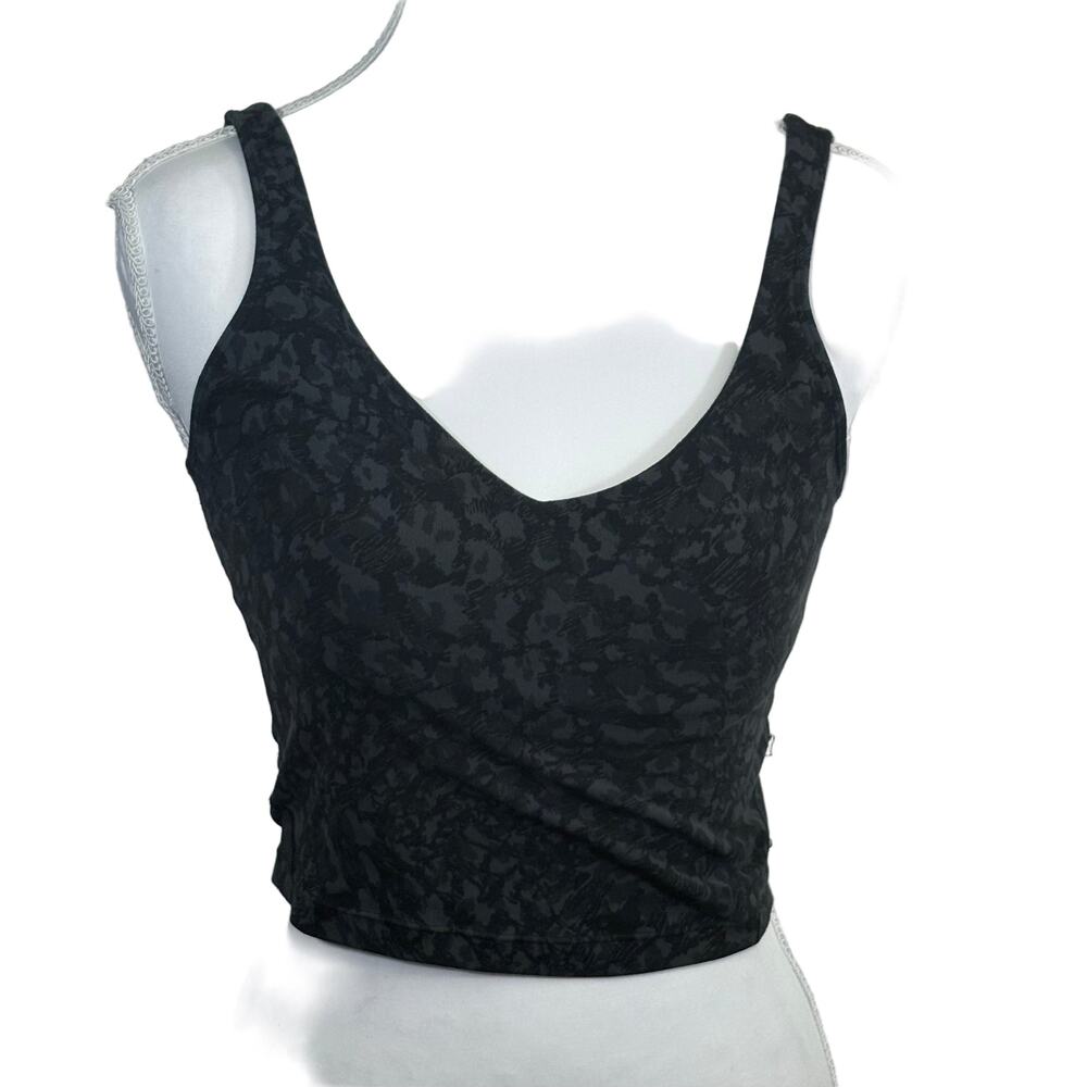 Lululemon tank-top, size extra small